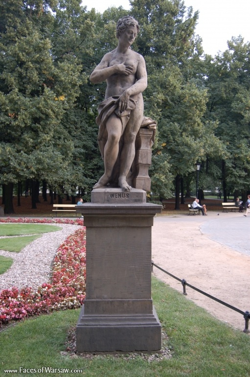Faces of Warsaw - Saxon Garden (Ogród Saski) - Gallery of Sculptures