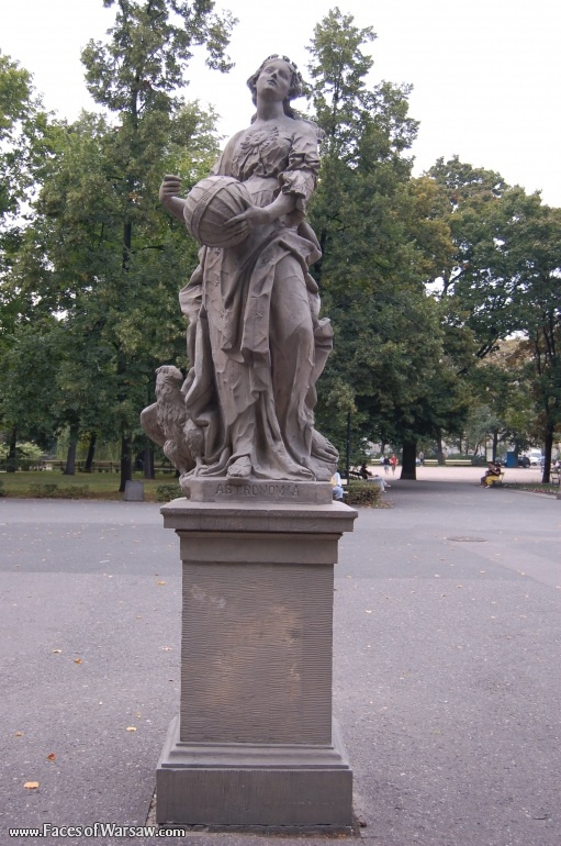 Faces of Warsaw - Saxon Garden (Ogród Saski) - Gallery of Sculptures