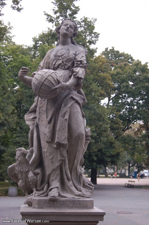 Faces of Warsaw - Saxon Garden (Ogród Saski) - Gallery of Sculptures