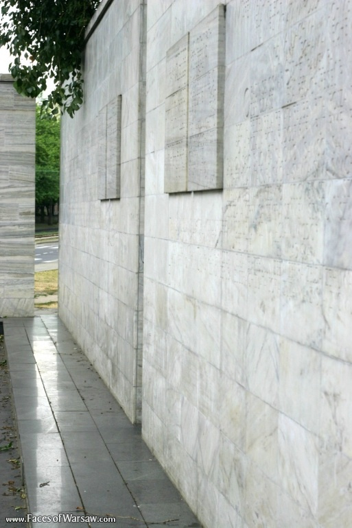Faces of Warsaw - Umschlagplatz