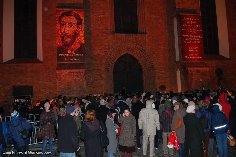Faces of Warsaw - Barbara Hendricks Christmas Concert in St. John's Cathedral