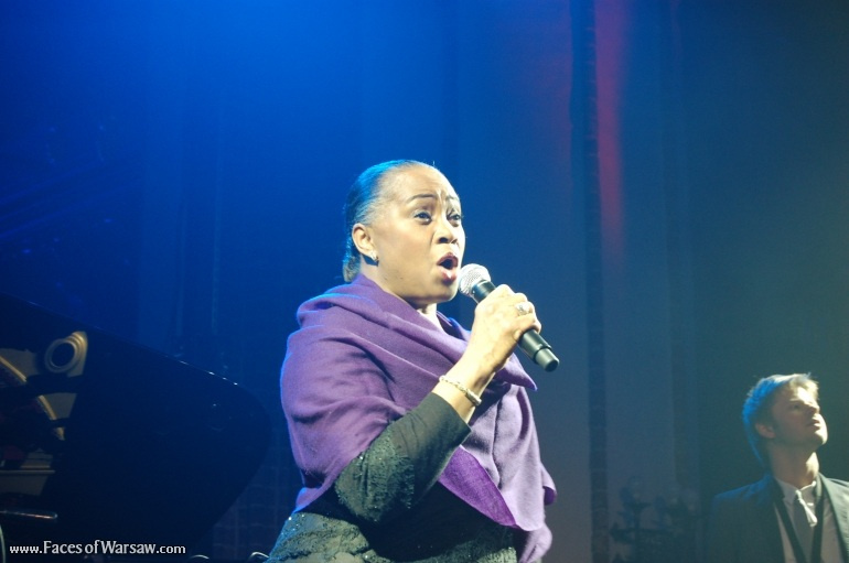 Faces of Warsaw - Barbara Hendricks Christmas Concert in St. John's Cathedral