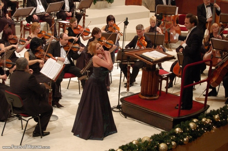 Faces of Warsaw - New Year's Concert of Mazovian Musical Theatre in Warsaw Philharmonic