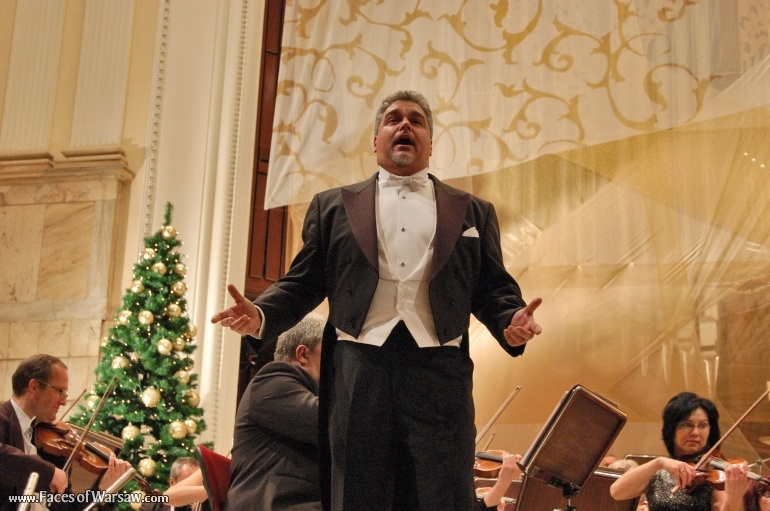 Faces of Warsaw - New Year's Concert of Mazovian Musical Theatre in Warsaw Philharmonic