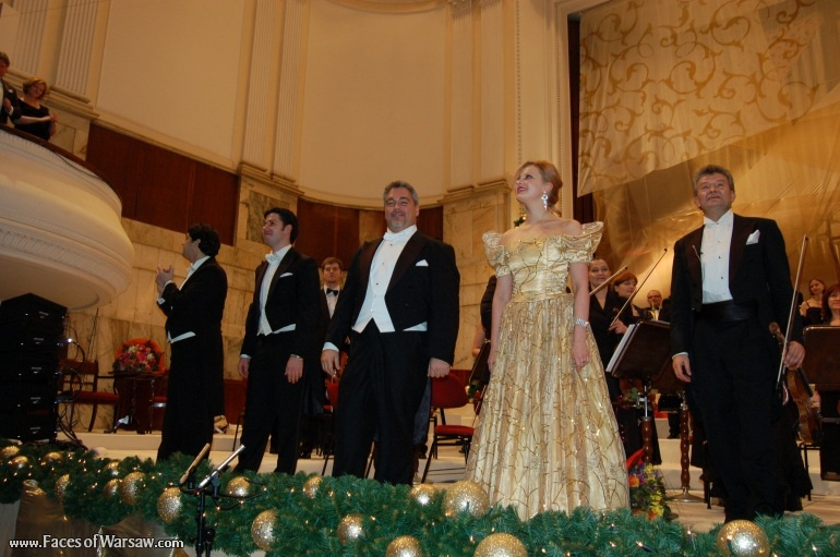 Faces of Warsaw - New Year's Concert of Mazovian Musical Theatre in Warsaw Philharmonic