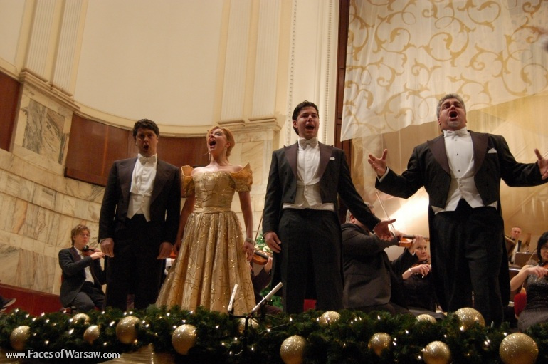 Faces of Warsaw - New Year's Concert of Mazovian Musical Theatre in Warsaw Philharmonic