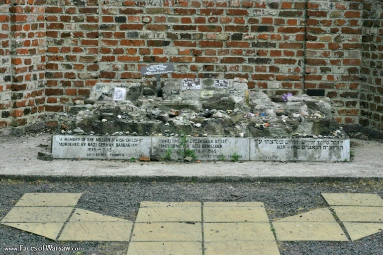 Faces of Warsaw - Jewish Cemetery