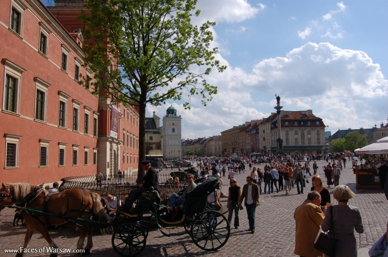 Faces of Warsaw - Castle Square