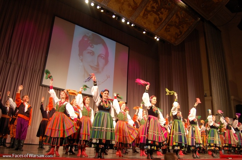 Faces of Warsaw - "Mazowsze" to memory of Mira Zimińska-Sygietyńska