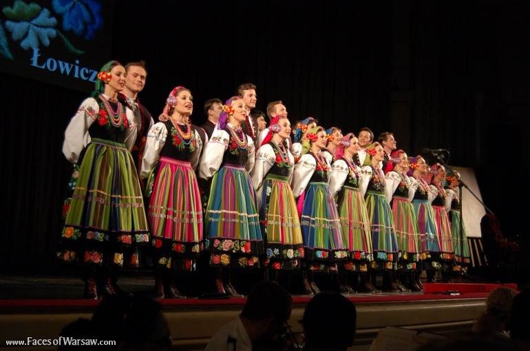 Faces of Warsaw - "Mazowsze" to memory of Mira Zimińska-Sygietyńska