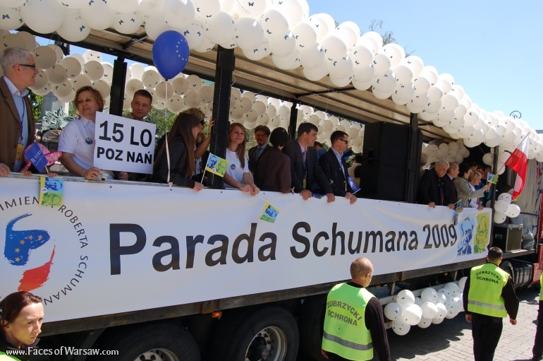 Faces of Warsaw - Schuman Parade, May 9, 2009