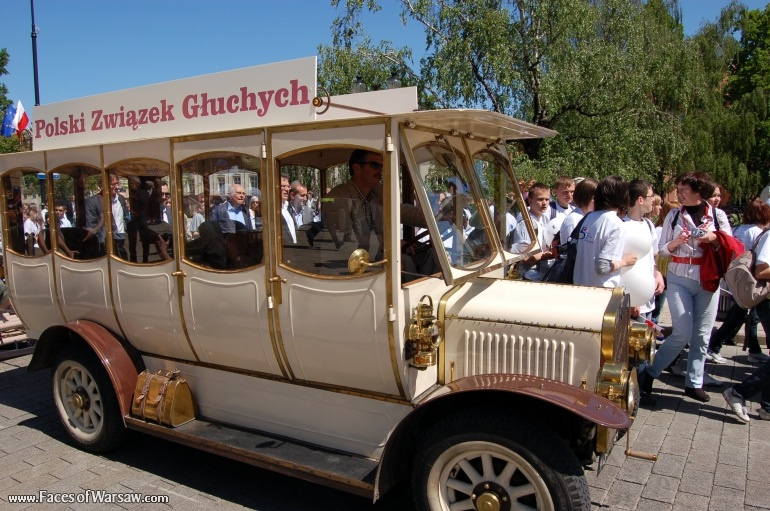 Faces of Warsaw - Schuman Parade, May 9, 2009