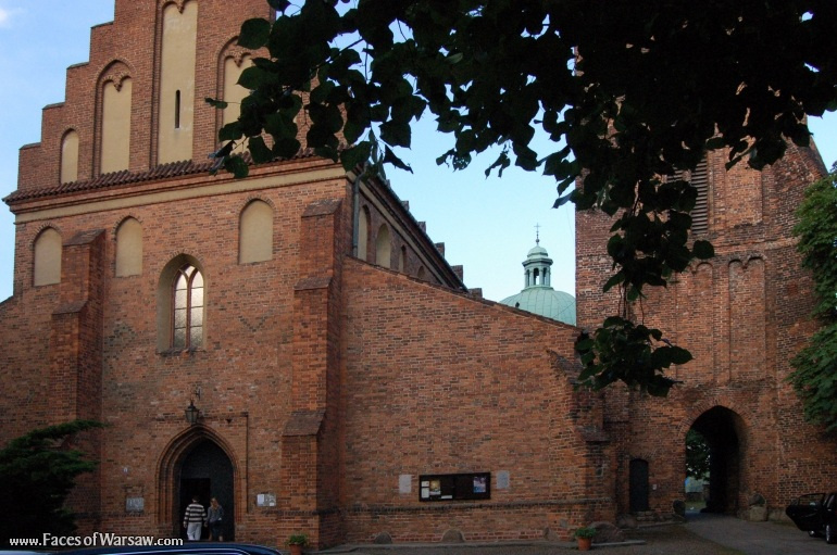 Faces of Warsaw - Church of the Blessed Virgin Mary