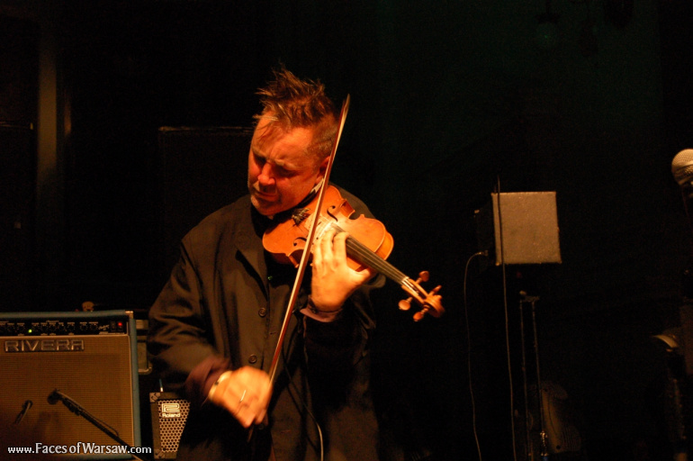 Faces of Warsaw - "Singer's Warsaw" Festival 2009: "East meets East" - concert by Nigel Kennedy and Kroke