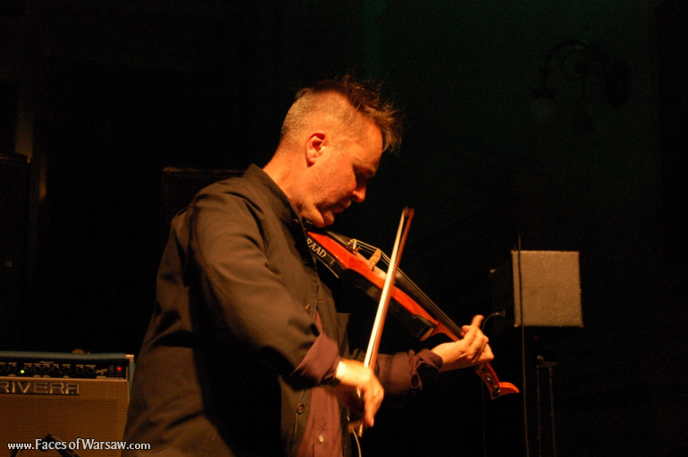 Faces of Warsaw - "Singer's Warsaw" Festival 2009: "East meets East" - concert by Nigel Kennedy and Kroke