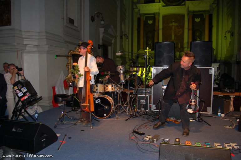 Faces of Warsaw - "Singer's Warsaw" Festival 2009: "East meets East" - concert by Nigel Kennedy and Kroke