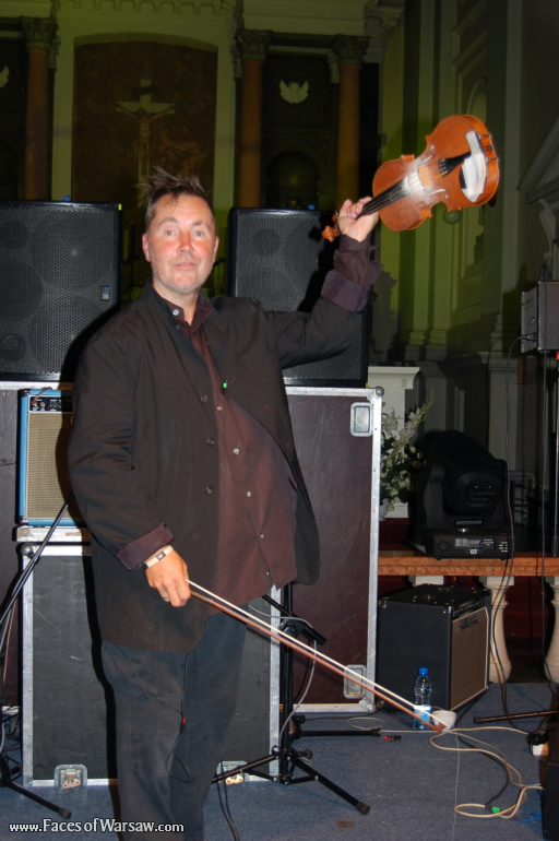 Faces of Warsaw - "Singer's Warsaw" Festival 2009: "East meets East" - concert by Nigel Kennedy and Kroke