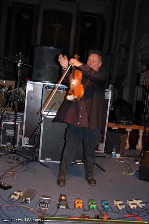 Faces of Warsaw - "Singer's Warsaw" Festival 2009: "East meets East" - concert by Nigel Kennedy and Kroke