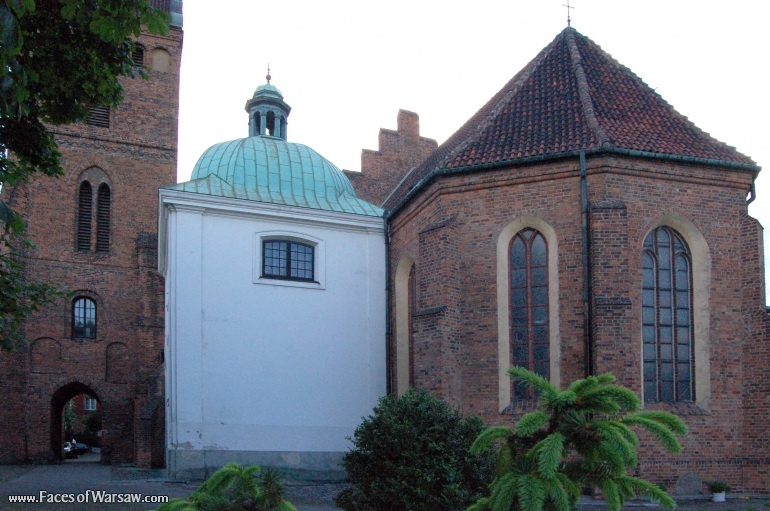 Faces of Warsaw - Church of the Blessed Virgin Mary