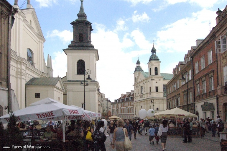 Faces of Warsaw - Buildings and Streets