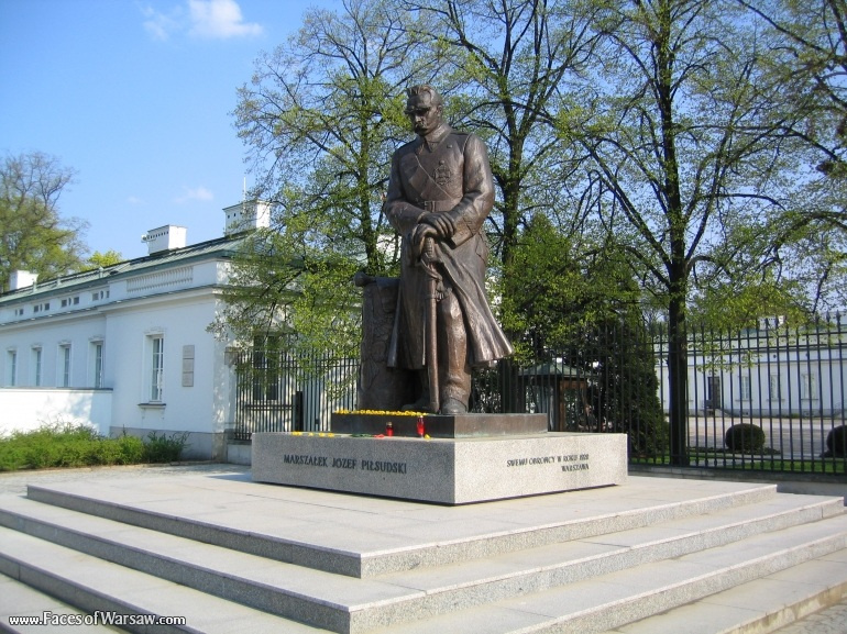 Faces of Warsaw - Belweder