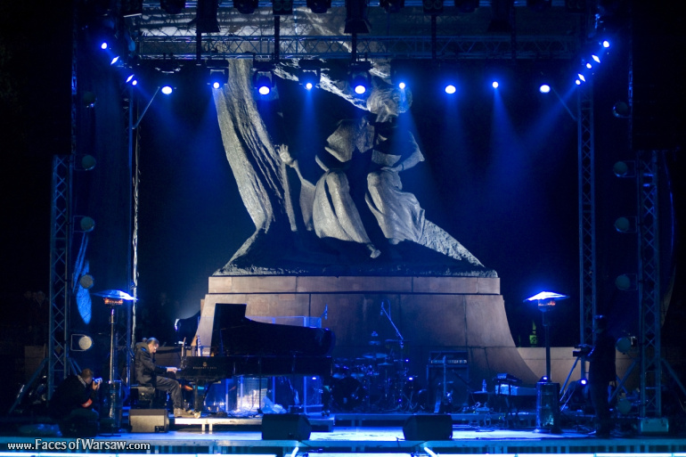 Faces of Warsaw - Chopin in classic, jazz and rock style