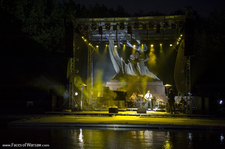 Faces of Warsaw - Chopin in classic, jazz and rock style