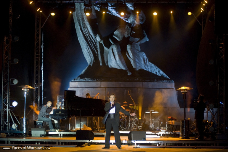 Faces of Warsaw - Chopin in classic, jazz and rock style