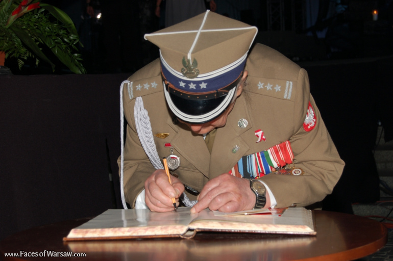 Faces of Warsaw - 65th  Anniversary of the Warsaw Rising - “Diaries of the Warsaw Rising” show