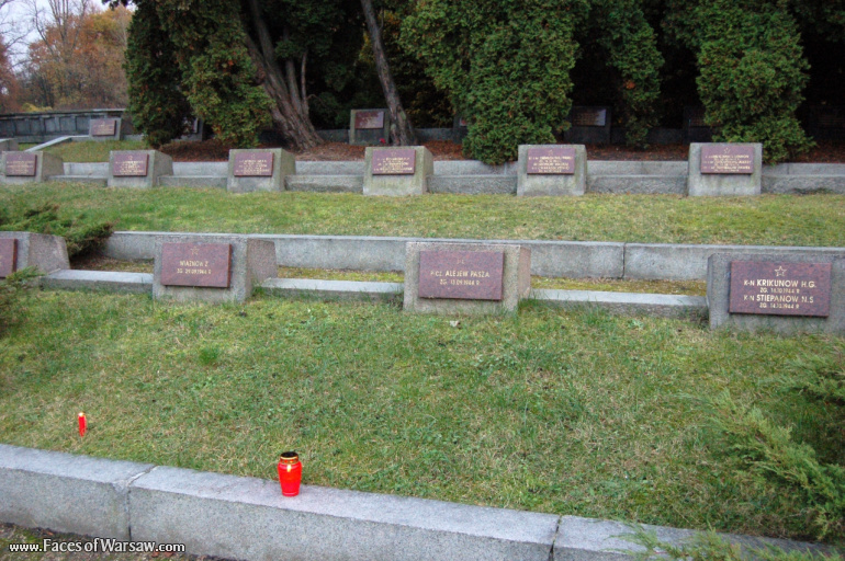 Faces of Warsaw - Soviet Army Soldiers' Cemetery - Mausoleum, All Saints 2009