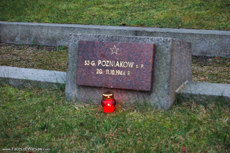 Faces of Warsaw - Soviet Army Soldiers' Cemetery - Mausoleum, All Saints 2009