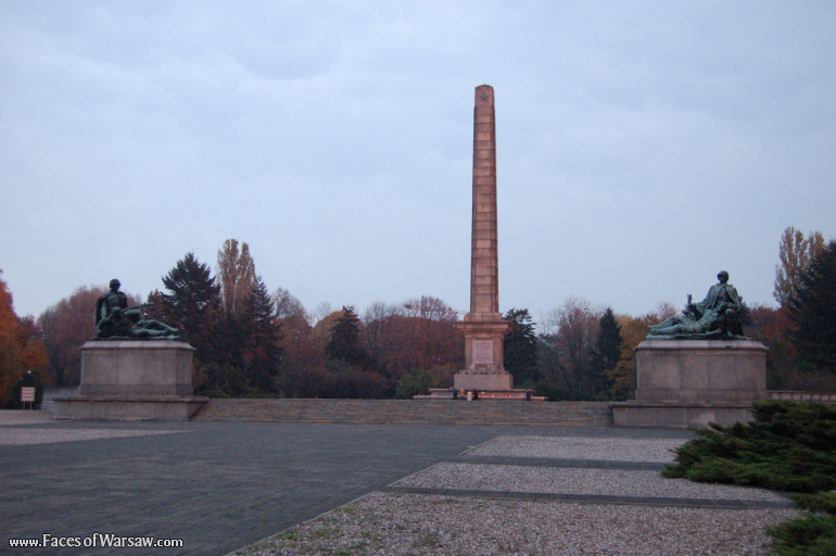 Faces of Warsaw - Soviet Army Soldiers' Cemetery - Mausoleum, All Saints 2009