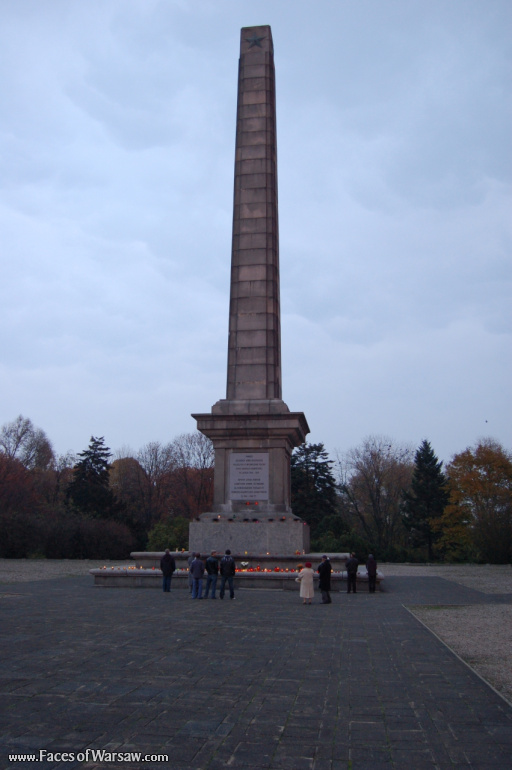 Faces of Warsaw - Soviet Army Soldiers' Cemetery - Mausoleum, All Saints 2009