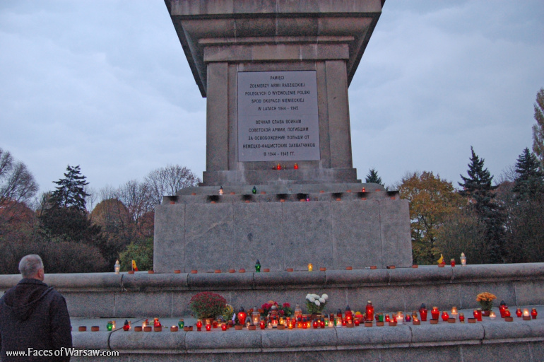 Faces of Warsaw - Soviet Army Soldiers' Cemetery - Mausoleum, All Saints 2009