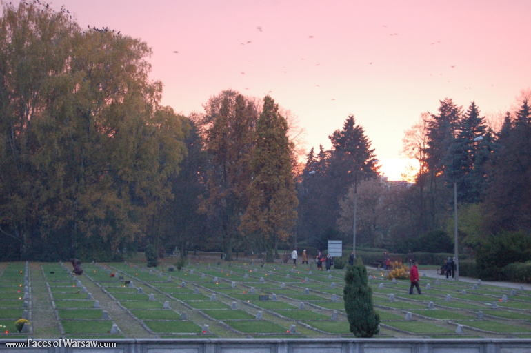 Faces of Warsaw - Soviet Army Soldiers' Cemetery - Mausoleum, All Saints 2009