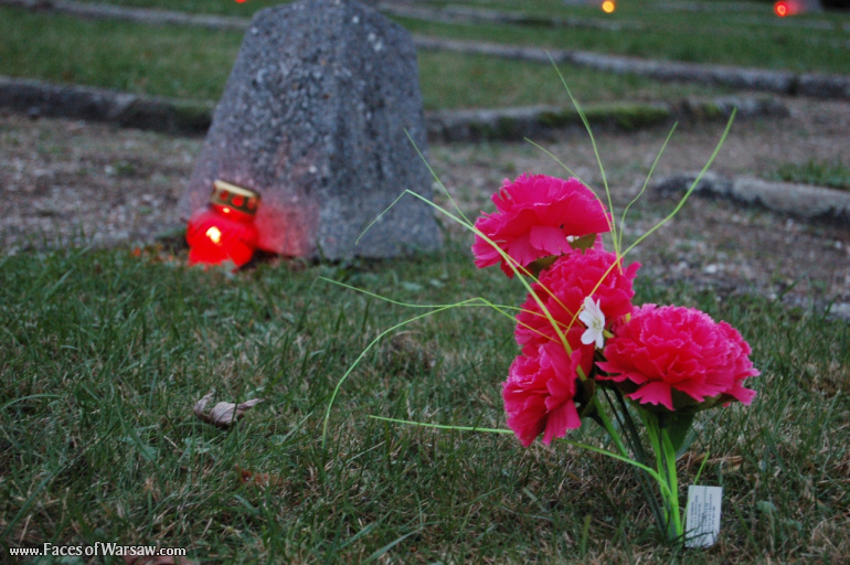 Faces of Warsaw - Soviet Army Soldiers' Cemetery - Mausoleum, All Saints 2009