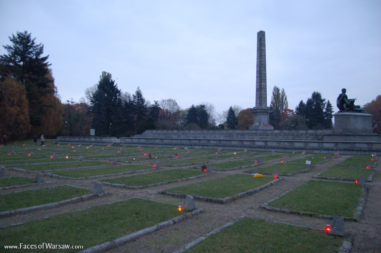 Faces of Warsaw - Soviet Army Soldiers' Cemetery - Mausoleum, All Saints 2009