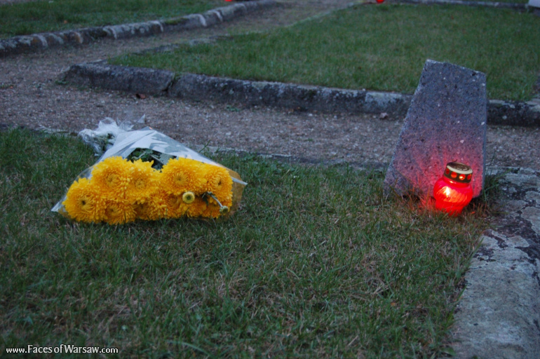Faces of Warsaw - Soviet Army Soldiers' Cemetery - Mausoleum, All Saints 2009