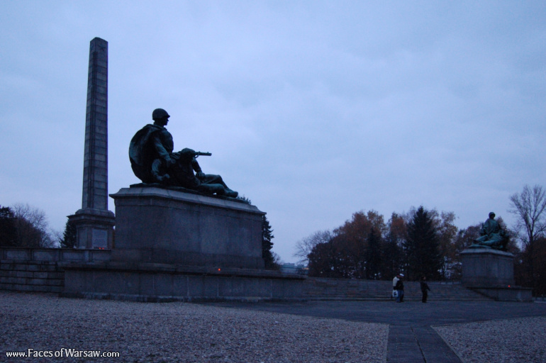 Faces of Warsaw - Soviet Army Soldiers' Cemetery - Mausoleum, All Saints 2009