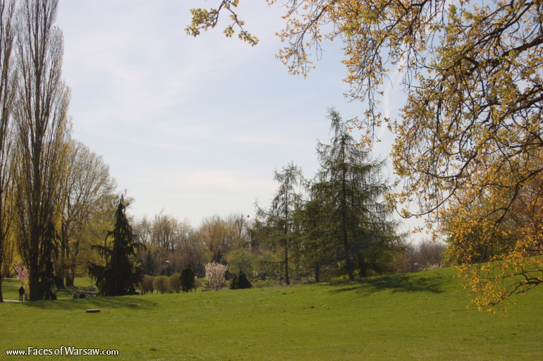 Faces of Warsaw - Mokotów Field, Spring 2009
