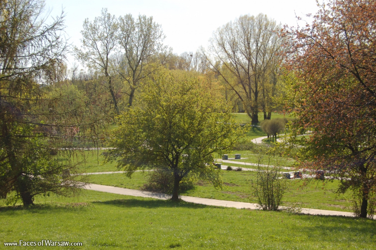 Faces of Warsaw - Mokotów Field, Spring 2009