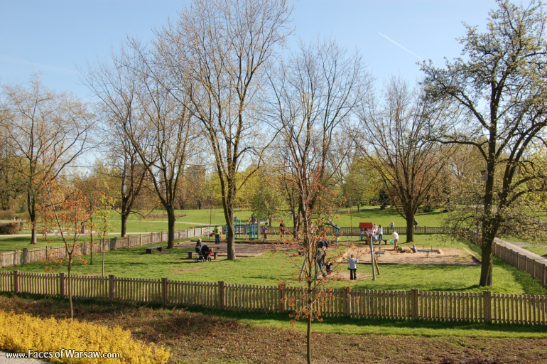 Faces of Warsaw - Mokotów Field, Spring 2009