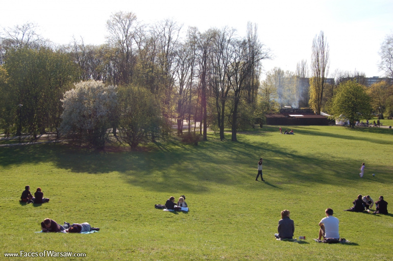 Faces of Warsaw - Mokotów Field, Spring 2009