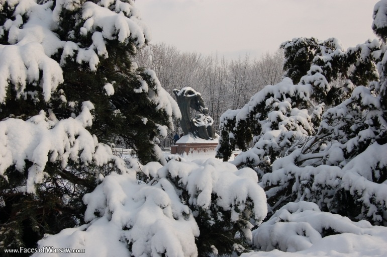 Faces of Warsaw - Chopin Monument in Winter