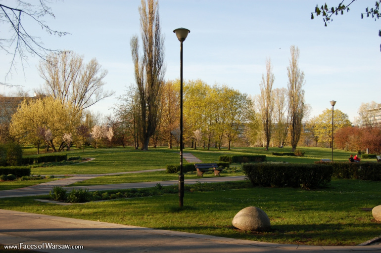 Faces of Warsaw - Mokotów Field, Spring 2009