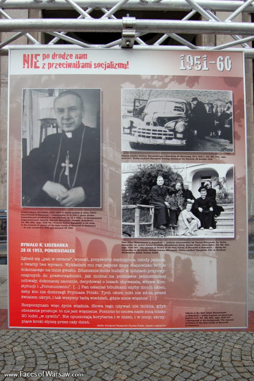 Faces of Warsaw - "We go separate ways with the oponents of socialism!", Konstytucji Square, 2009
