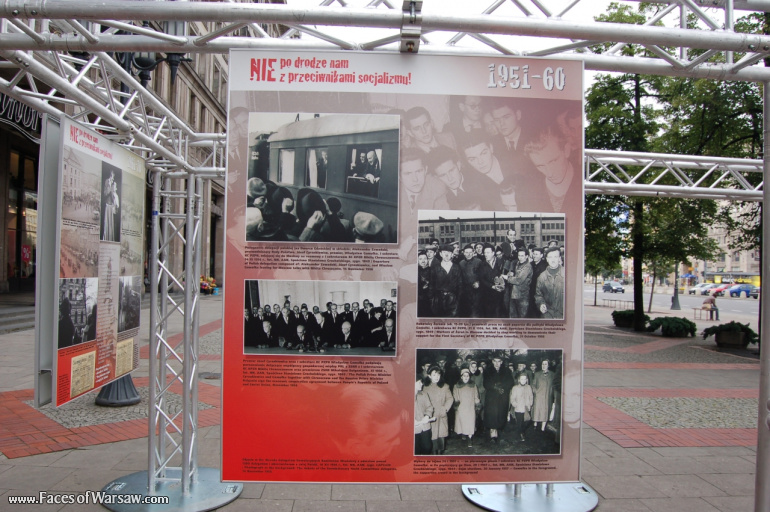 Faces of Warsaw - "We go separate ways with the oponents of socialism!", Konstytucji Square, 2009