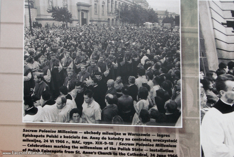 Faces of Warsaw - "We go separate ways with the oponents of socialism!", Konstytucji Square, 2009