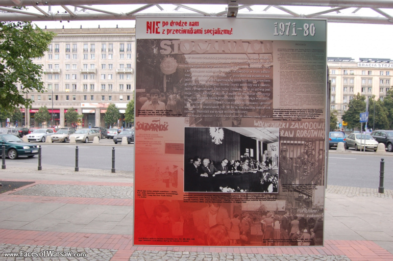 Faces of Warsaw - "We go separate ways with the oponents of socialism!", Konstytucji Square, 2009
