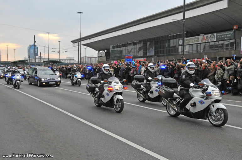 Faces of Warsaw - National mourning after government plane crash near Smolensk